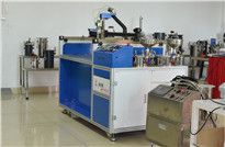 <b>點膠機,東莞商標禮品點膠機廠家在這里</b>