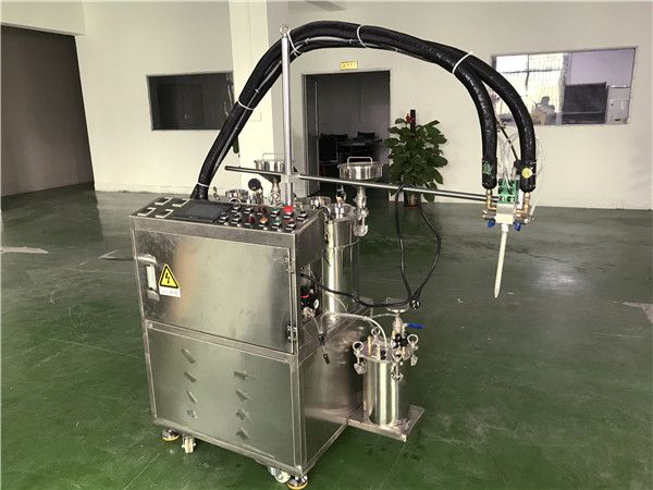 灌膠機(jī),東莞全自動(dòng)灌膠機(jī)生產(chǎn)廠家