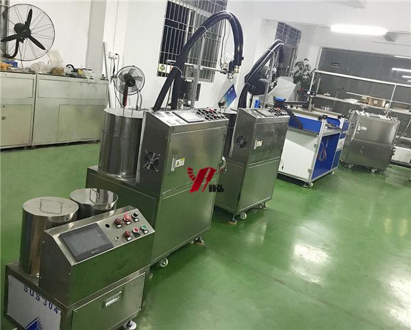 優質uv膠灌膠機