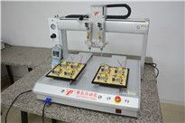 <b>哪些行業需要用到點膠機呢？</b>