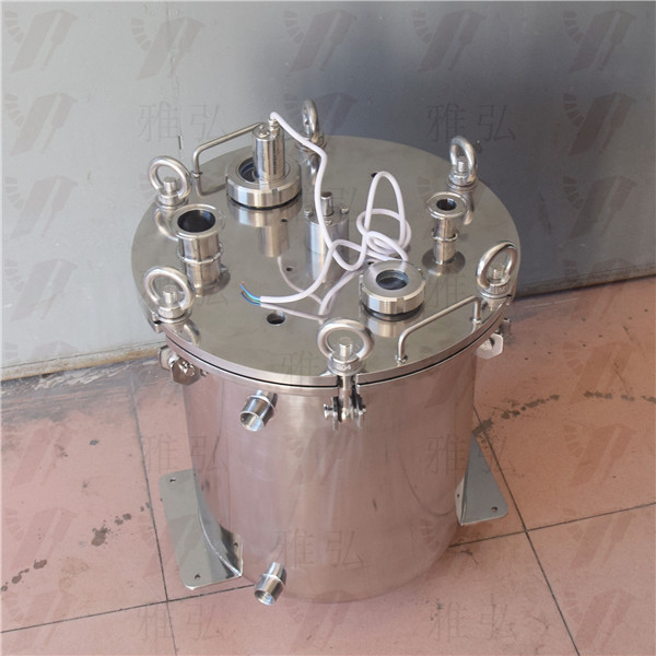 不銹鋼法蘭式壓力桶整體圖